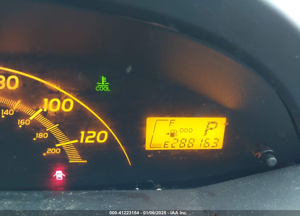2010 TOYOTA YARIS VIN: JTDJT4K30A5280579