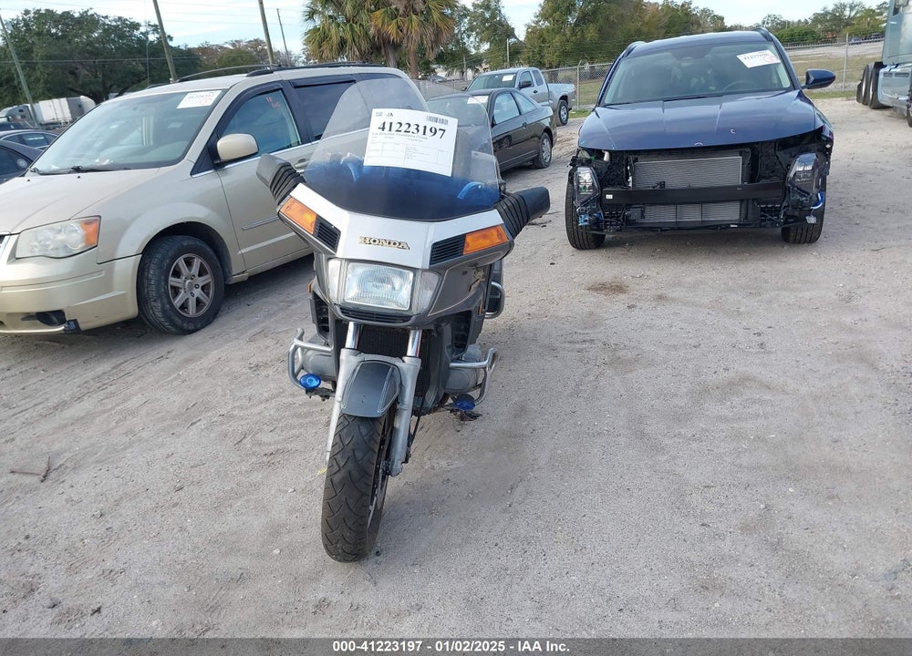 1984 HONDA GL1200 I VIN: 1HFSC1411EA031645
