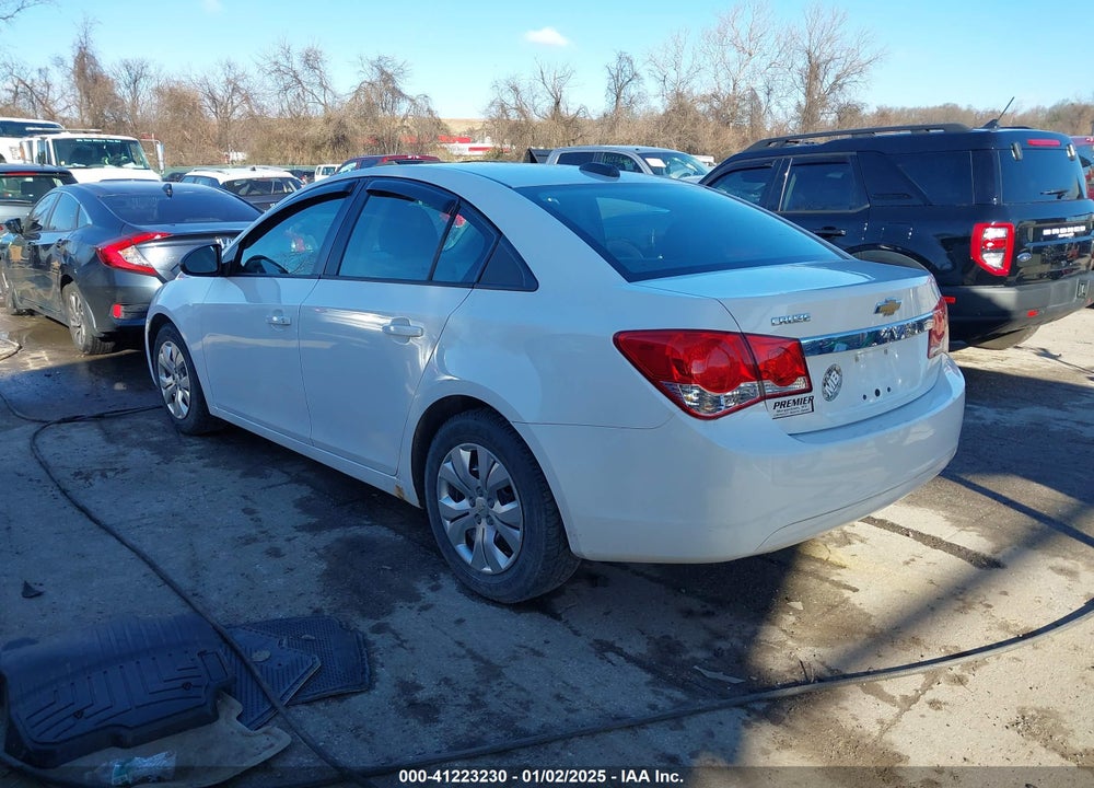 2015 CHEVROLET CRUZE LS VIN: 1G1PA5SH8F7115952