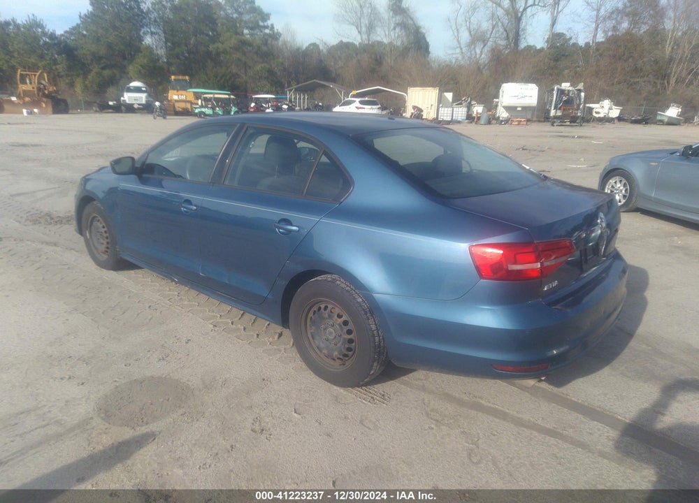 2015 VOLKSWAGEN JETTA 2.0L S VIN: 3VW2K7AJ1FM400638