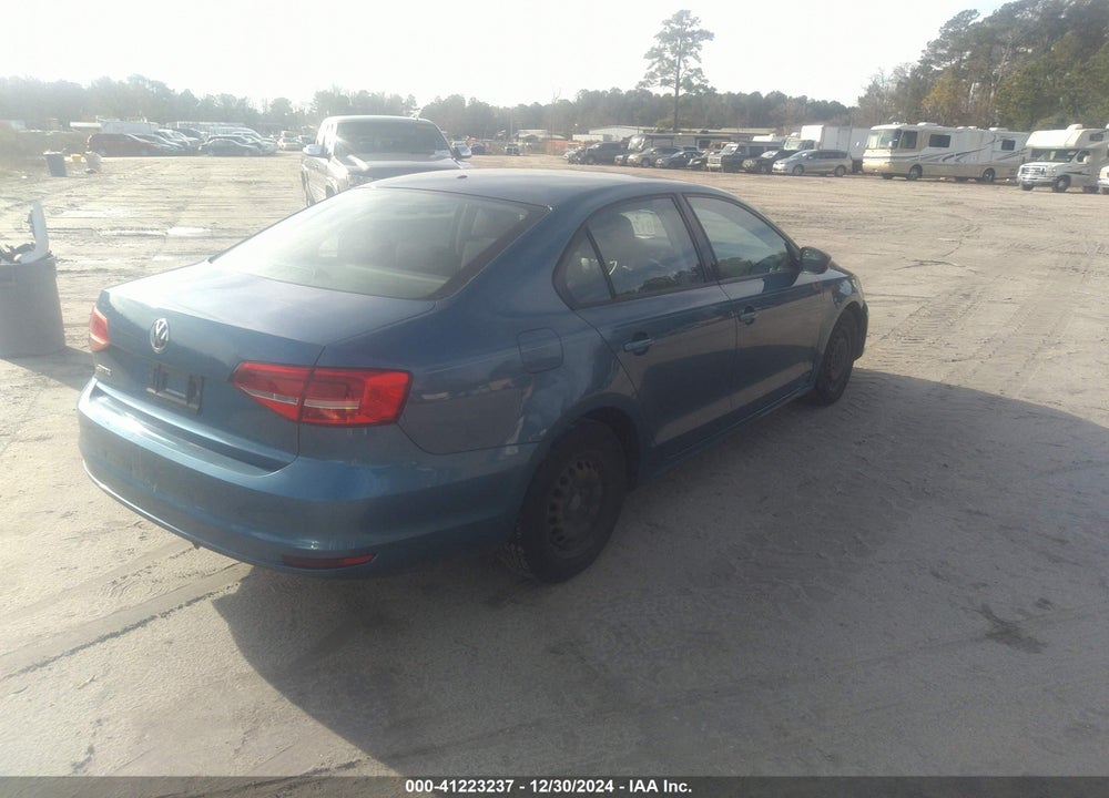 2015 VOLKSWAGEN JETTA 2.0L S VIN: 3VW2K7AJ1FM400638