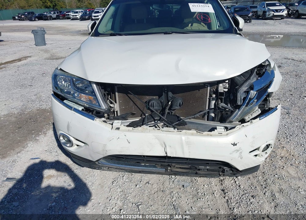 2014 NISSAN PATHFINDER SL VIN: 5N1AR2MN7EC682582