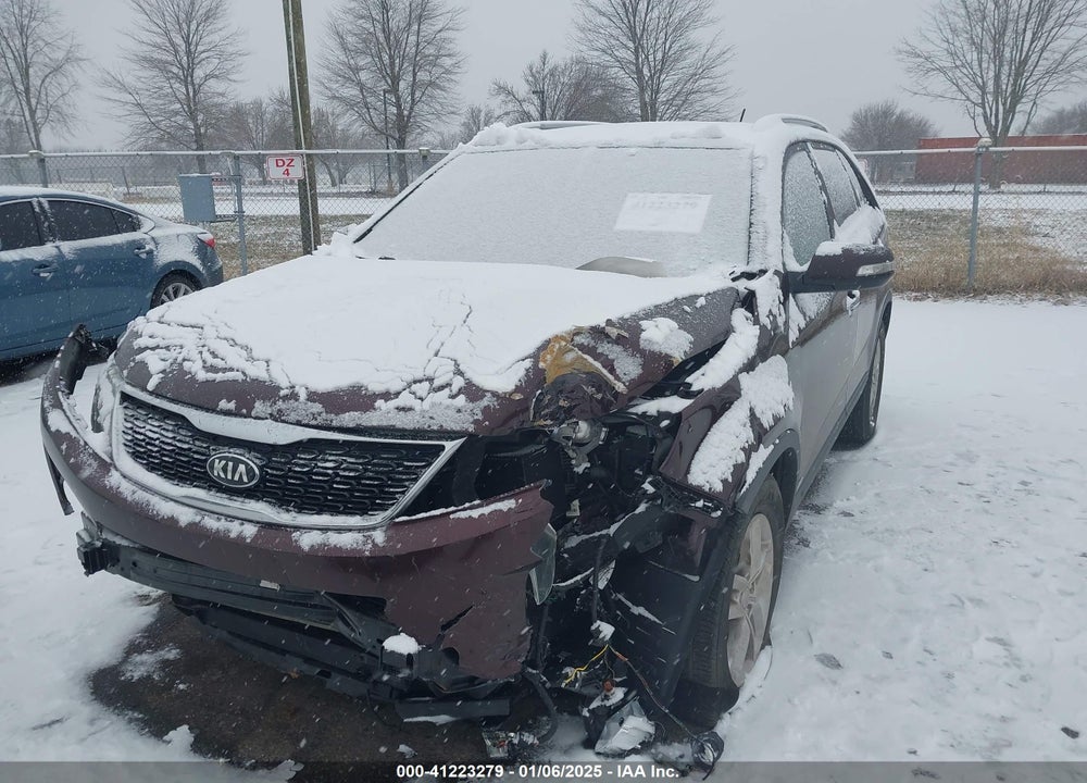 2015 KIA SORENTO VIN: 5XYKTDA62FG638330