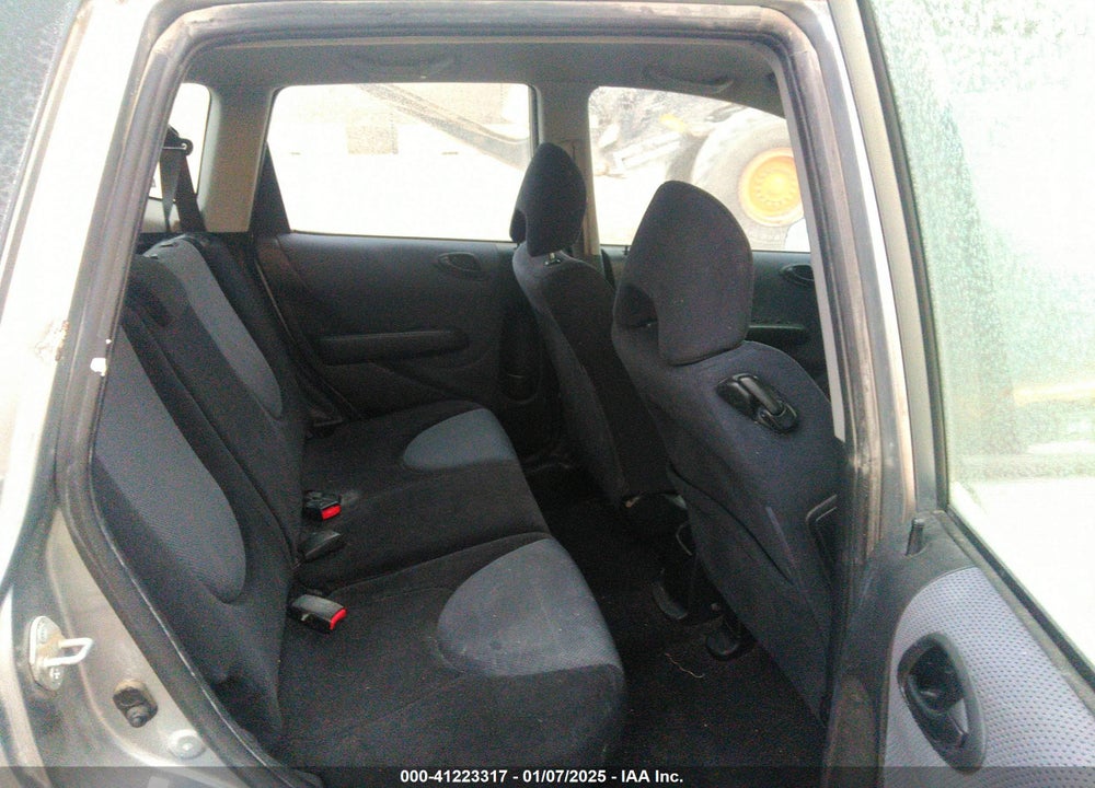 2007 HONDA FIT VIN: JHMGD38467S043413