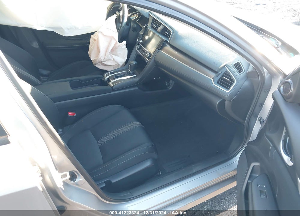 2019 HONDA CIVIC VIN: 19XFC1F37KE201526