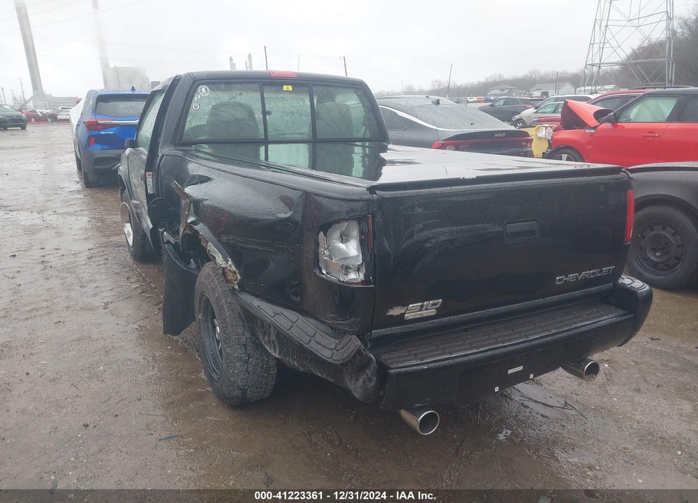 1999 CHEVROLET S-10 LS VIN: 1GCCS1445X8101850