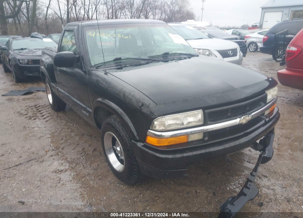 1999 CHEVROLET S-10 LS VIN: 1GCCS1445X8101850