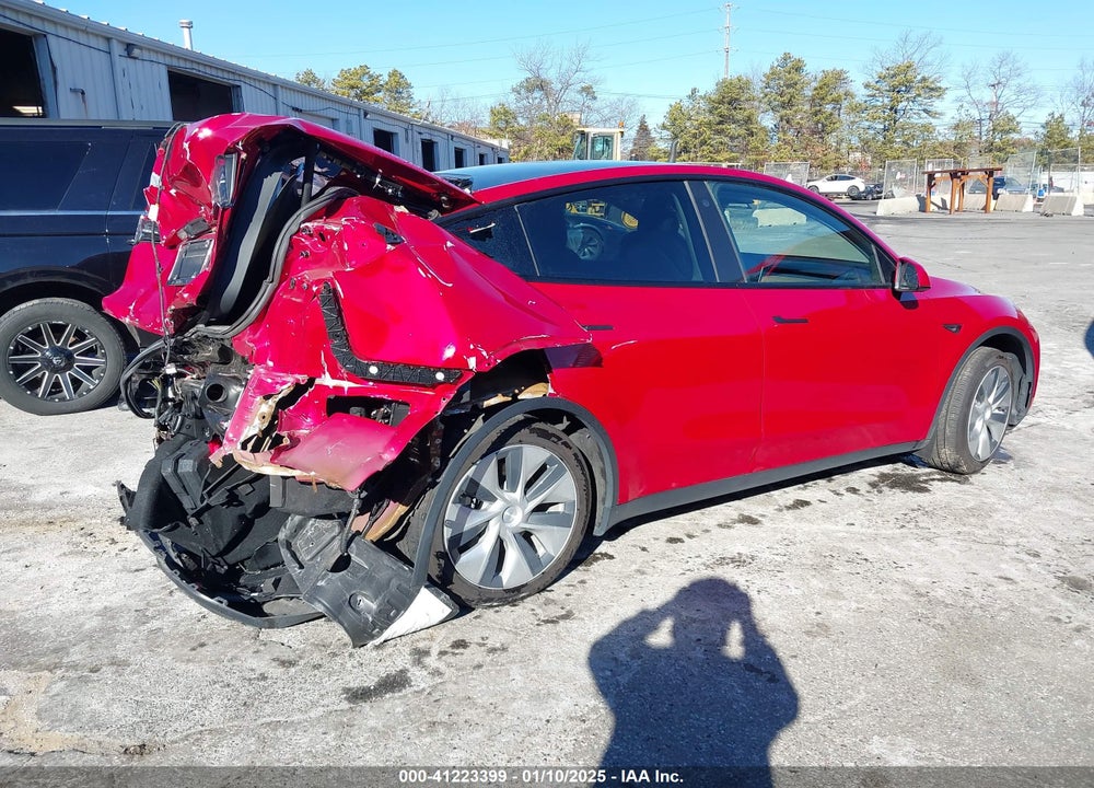 2022 TESLA MODEL Y LONG RANGE DUAL MOTOR ALL-WHEEL DRIVE VIN: 7SAYGAEE6NF422195