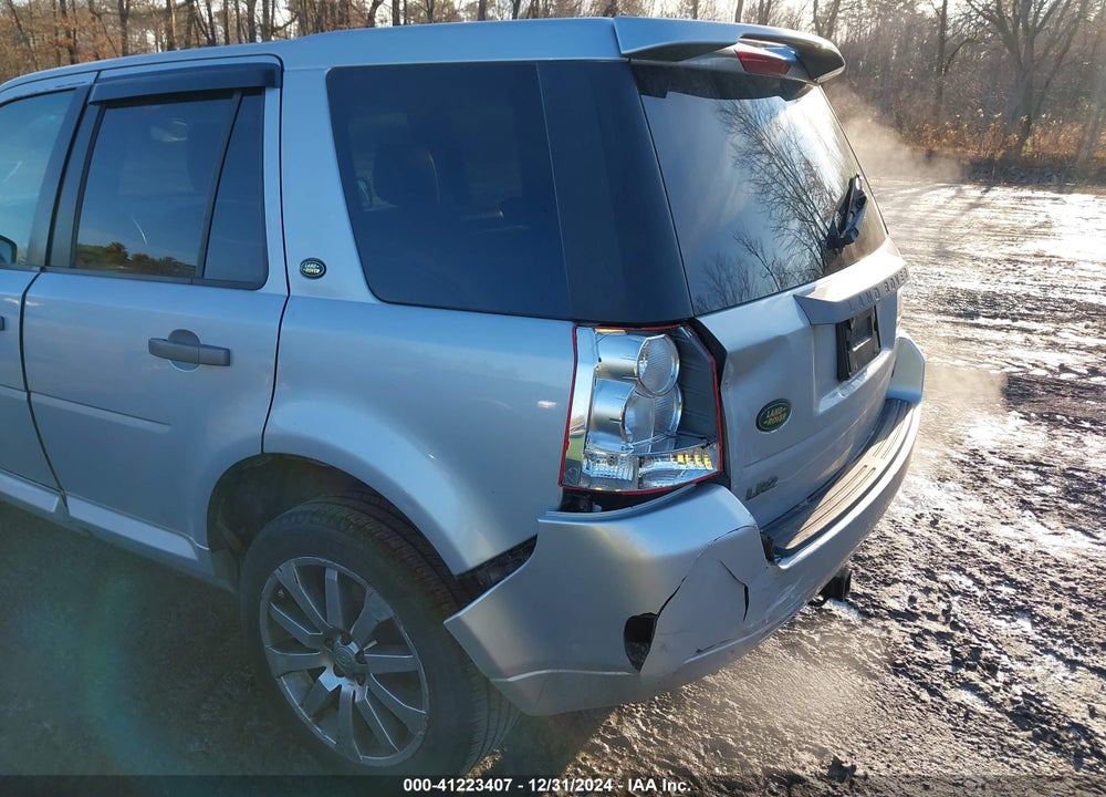 2008 LAND ROVER LR2 HSE VIN: SALFR24N38H104036