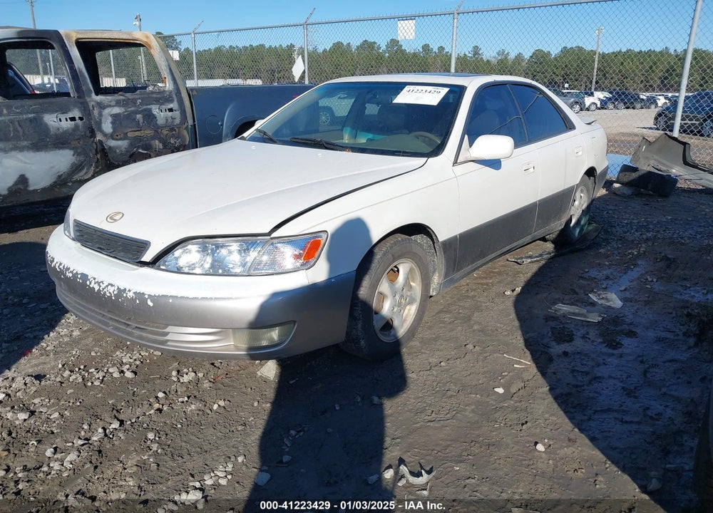 1998 LEXUS ES 300 VIN: JT8BF28G1W5045429