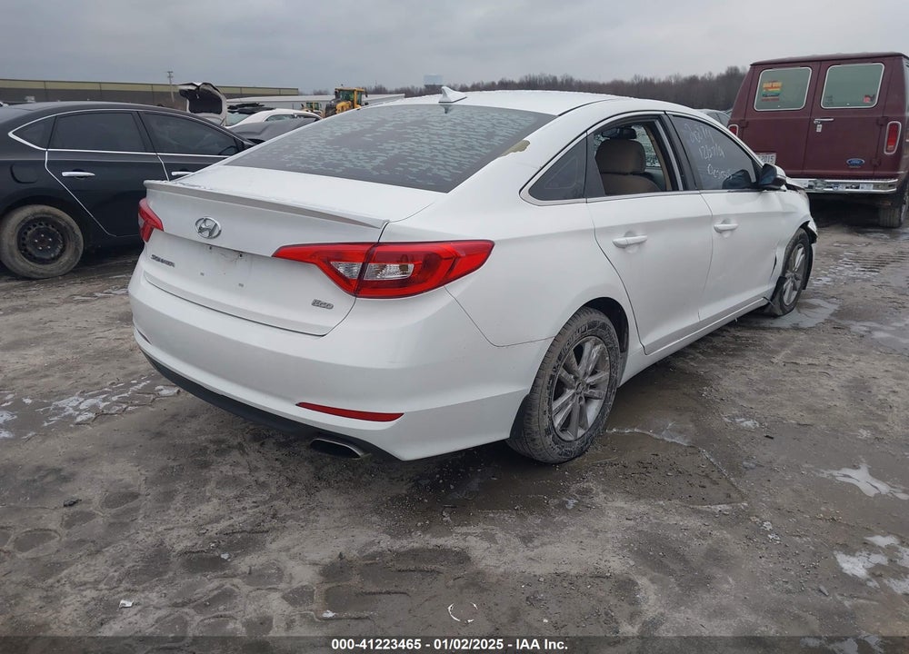 2016 HYUNDAI SONATA VIN: 5NPE24AA2GH409094