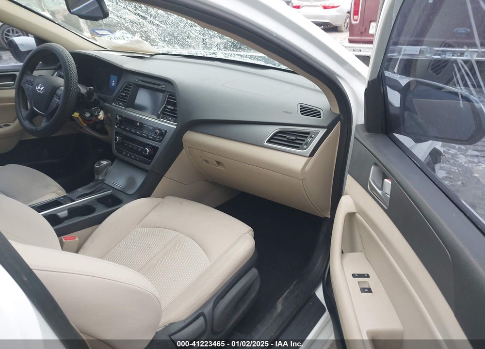 2016 HYUNDAI SONATA VIN: 5NPE24AA2GH409094