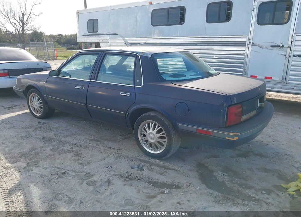 1989 OLDSMOBILE CUTLASS CIERA VIN: 1G3AJ51W8KG360287