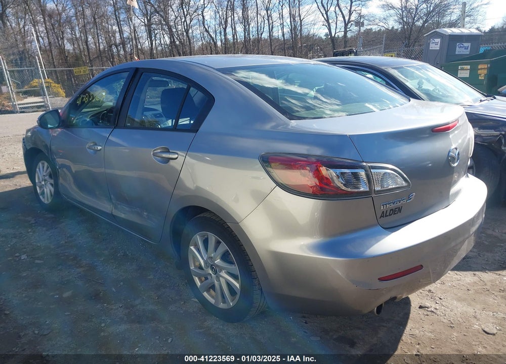 2013 MAZDA MAZDA3 VIN: JM1BL1VP6D1787838