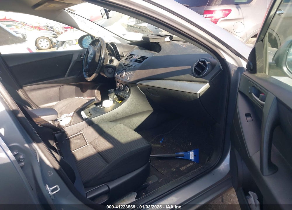 2013 MAZDA MAZDA3 VIN: JM1BL1VP6D1787838