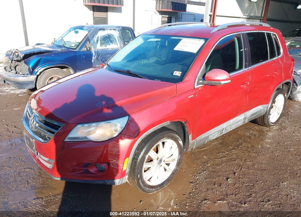 2010 VOLKSWAGEN TIGUAN WOLFSBURG EDITION VIN: WVGAV7AX4AW001754