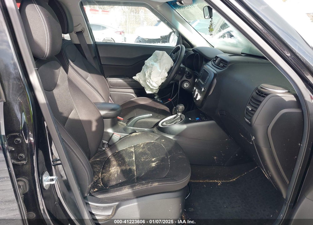 2017 KIA SOUL VIN: KNDJN2A21H7425697