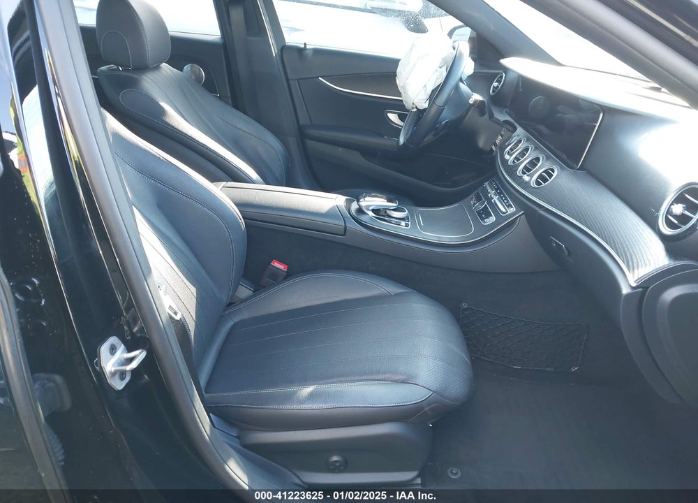 2020 MERCEDES-BENZ E VIN: W1KZF6JB7LA822341