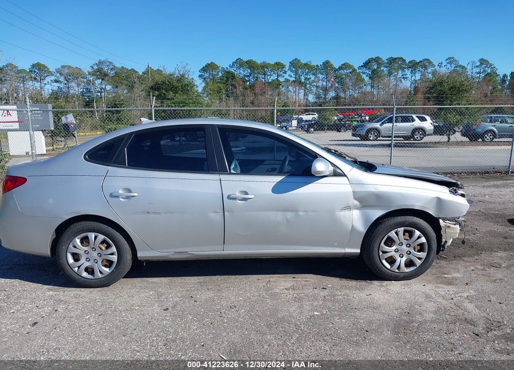 2010 HYUNDAI ELANTRA VIN: KMHDU4ADXAU841585