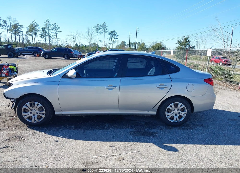 2010 HYUNDAI ELANTRA VIN: KMHDU4ADXAU841585