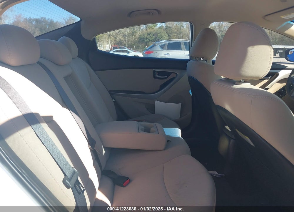 2015 HYUNDAI ELANTRA SE VIN: 5NPDH4AE1FH607127