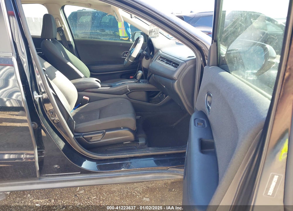 2019 HONDA HR-V EX VIN: 3CZRU5H55KM729016