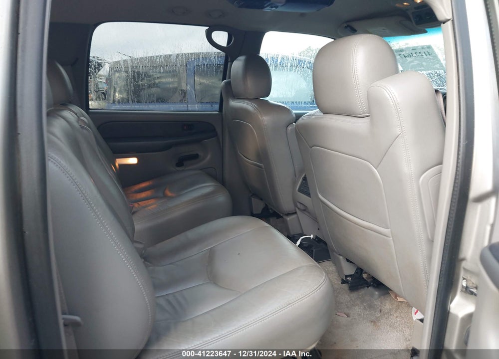 2003 CHEVROLET SUBURBAN 1500 LT VIN: 3GNFK16T93G215251