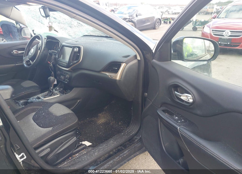 2014 JEEP CHEROKEE ALTITUDE VIN: 1C4PJMCB8EW286314