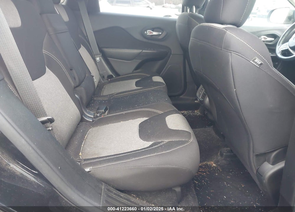 2014 JEEP CHEROKEE ALTITUDE VIN: 1C4PJMCB8EW286314
