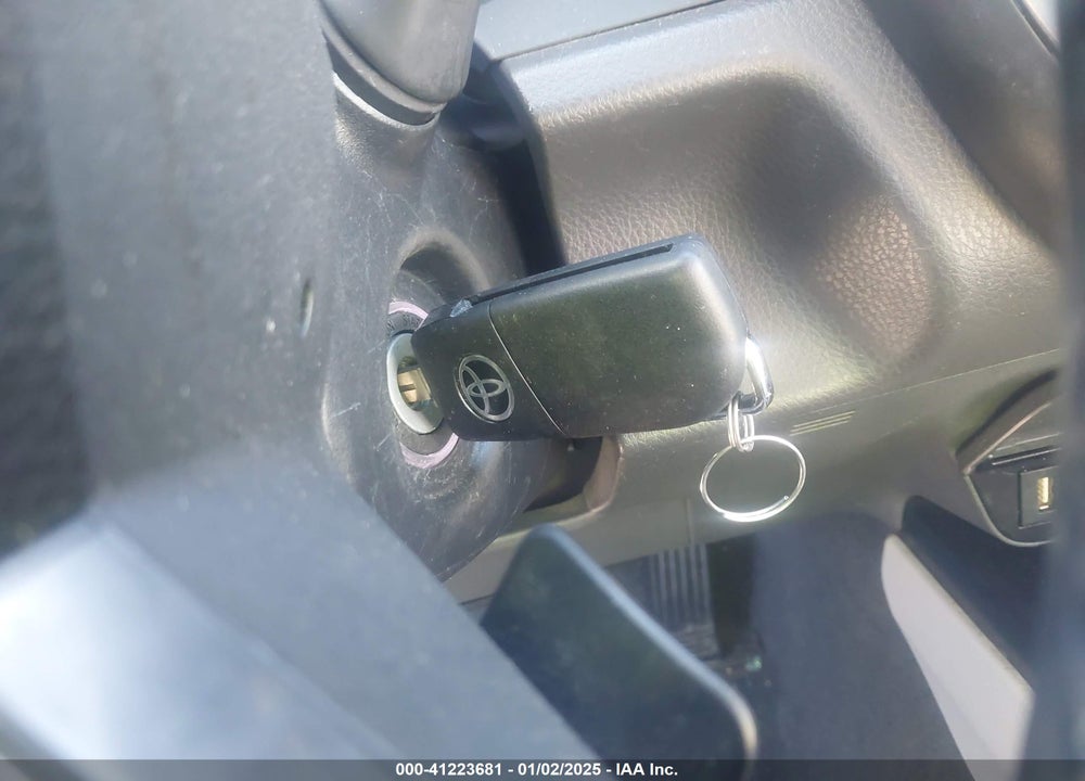 2020 TOYOTA CAMRY VIN: 4T1G11AK8LU980359