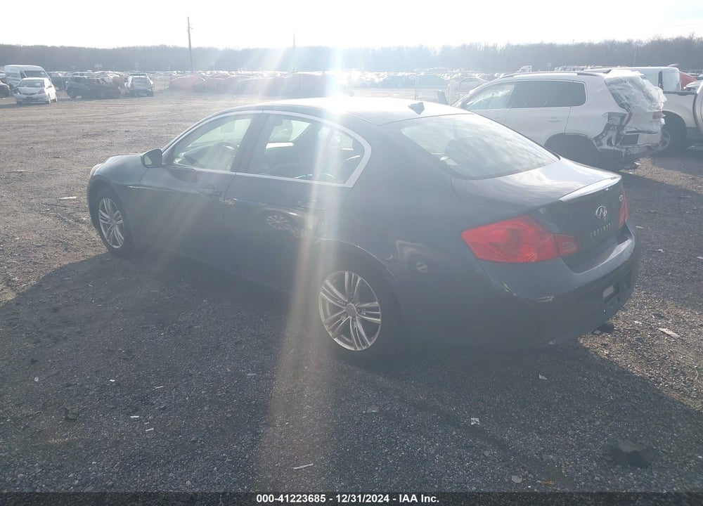 2011 INFINITI G37X VIN: JN1CV6AR4BM353726