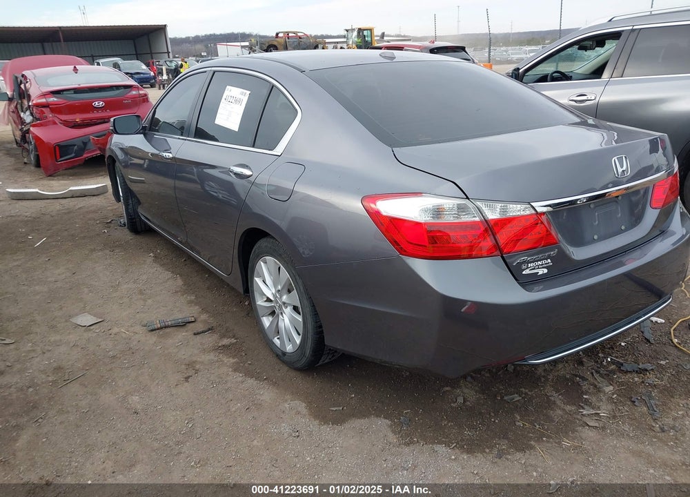 2015 HONDA ACCORD VIN: 1HGCR2F85FA191964
