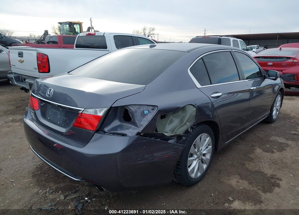 2015 HONDA ACCORD VIN: 1HGCR2F85FA191964
