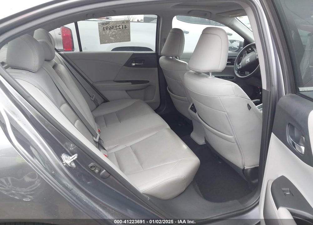 2015 HONDA ACCORD VIN: 1HGCR2F85FA191964