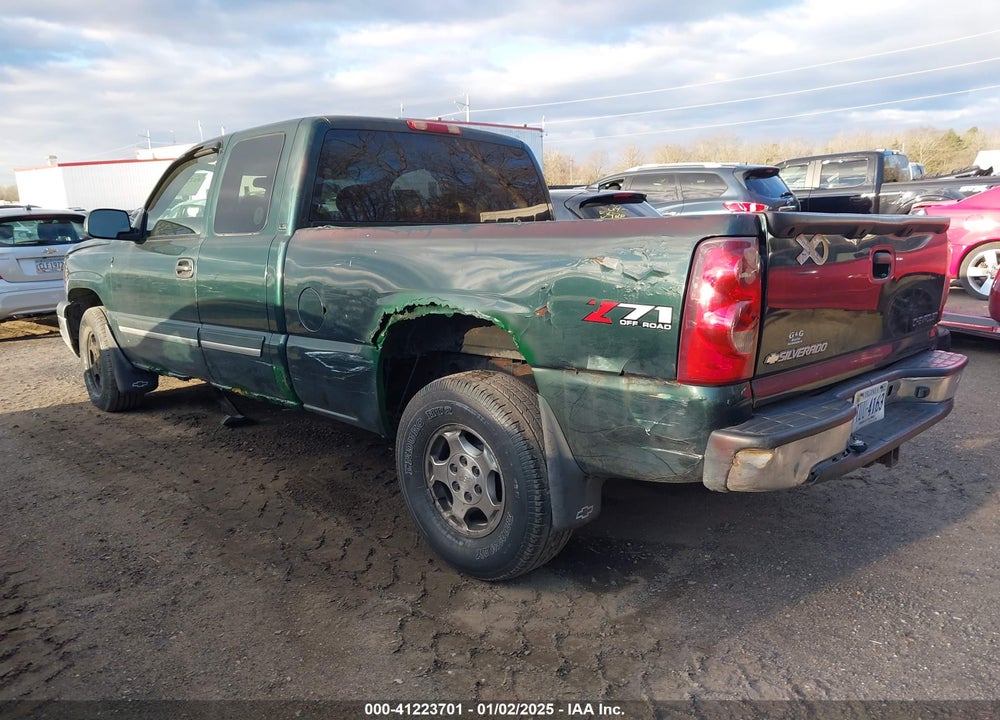 2003 CHEVROLET SILVERADO 1500 LS VIN: 2GCEK19T031274312