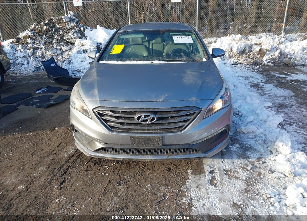 2015 HYUNDAI SONATA VIN: 5NPE34AF7FH169287