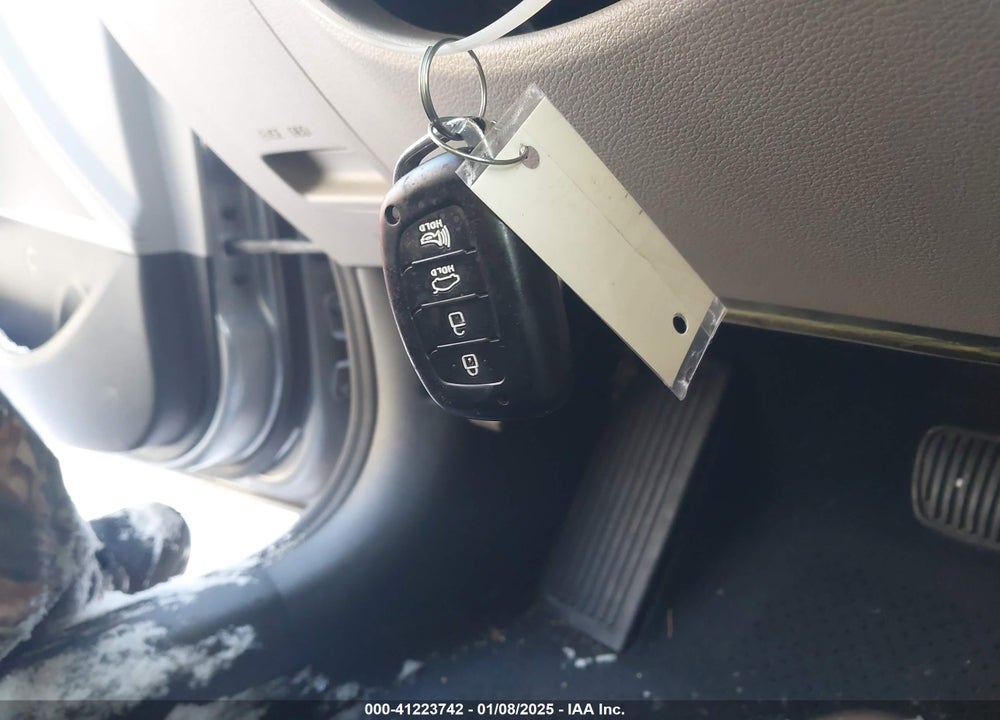 2015 HYUNDAI SONATA VIN: 5NPE34AF7FH169287