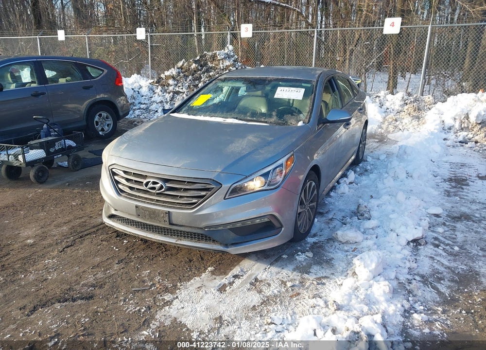 2015 HYUNDAI SONATA VIN: 5NPE34AF7FH169287