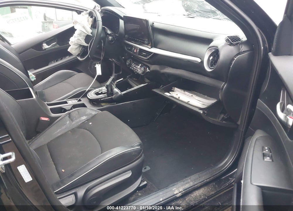 2024 KIA FORTE VIN: 3KPF54AD5RE772504