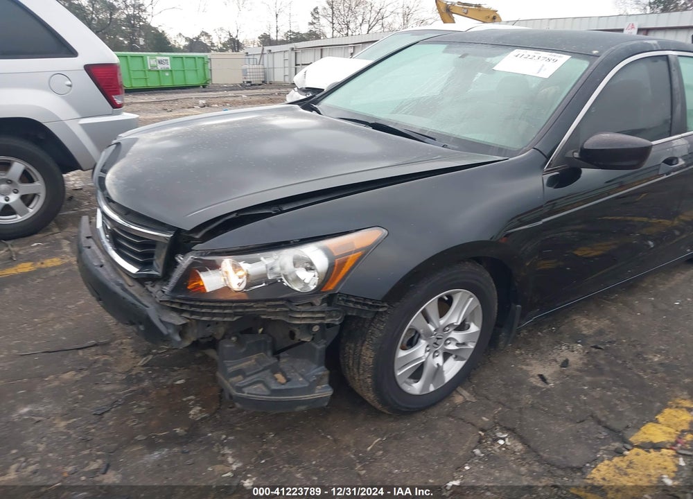 2009 HONDA ACCORD VIN: 1HGCP26449A007766