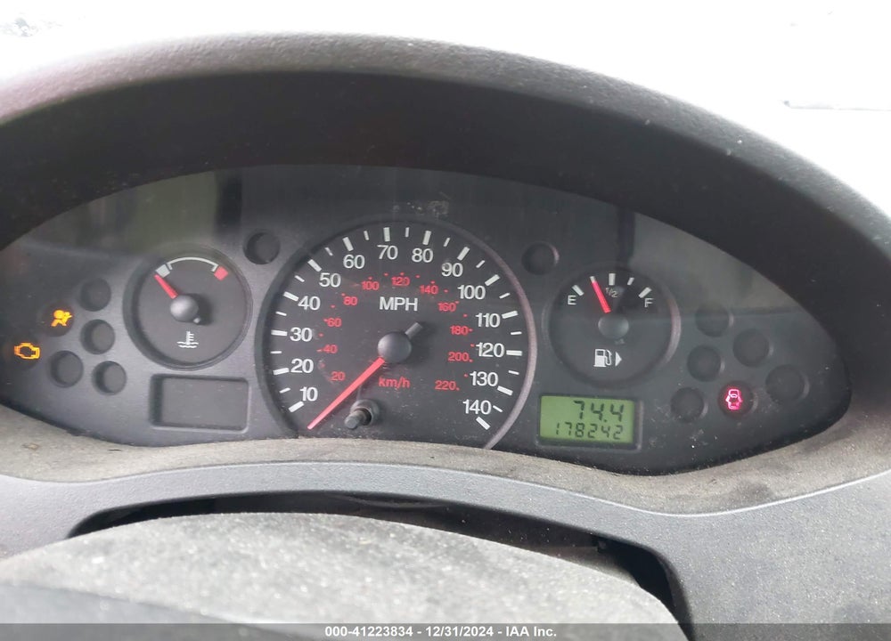 2006 FORD FOCUS VIN: 1FAFP34N86W112960