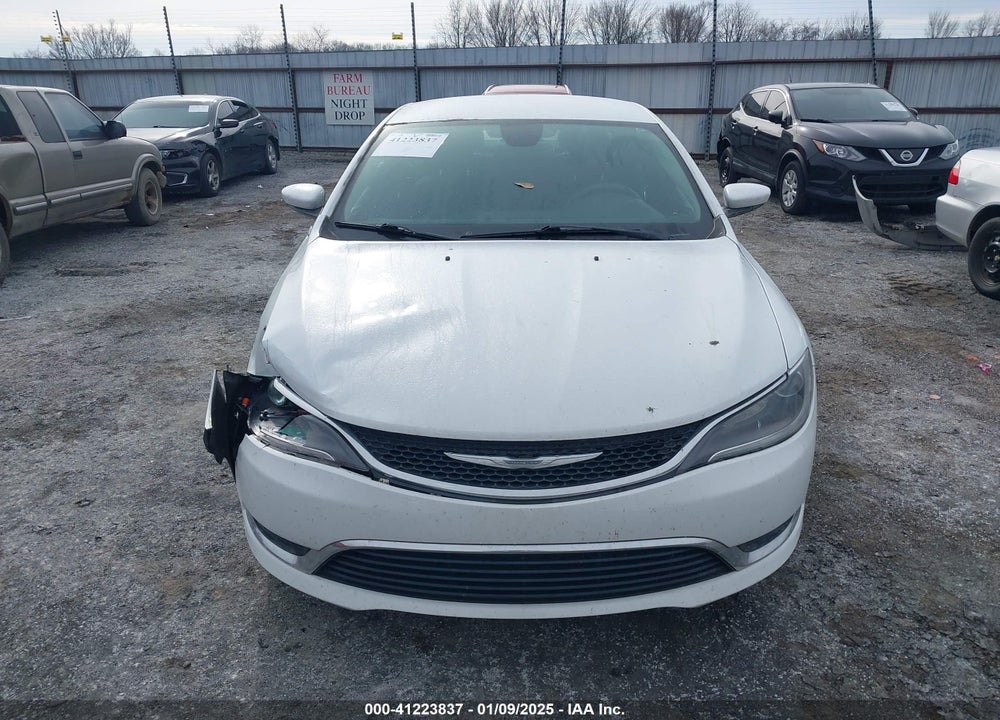 2016 CHRYSLER 200 VIN: 1C3CCCABXGN167019
