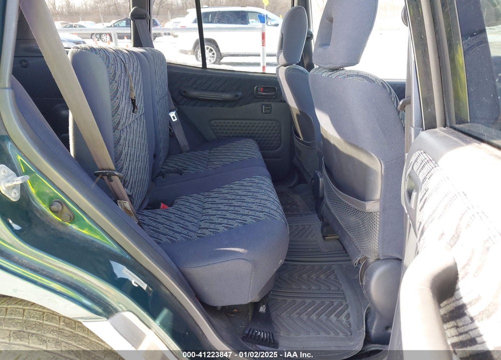 2000 TOYOTA RAV4 VIN: JT3HP10V0Y0235076