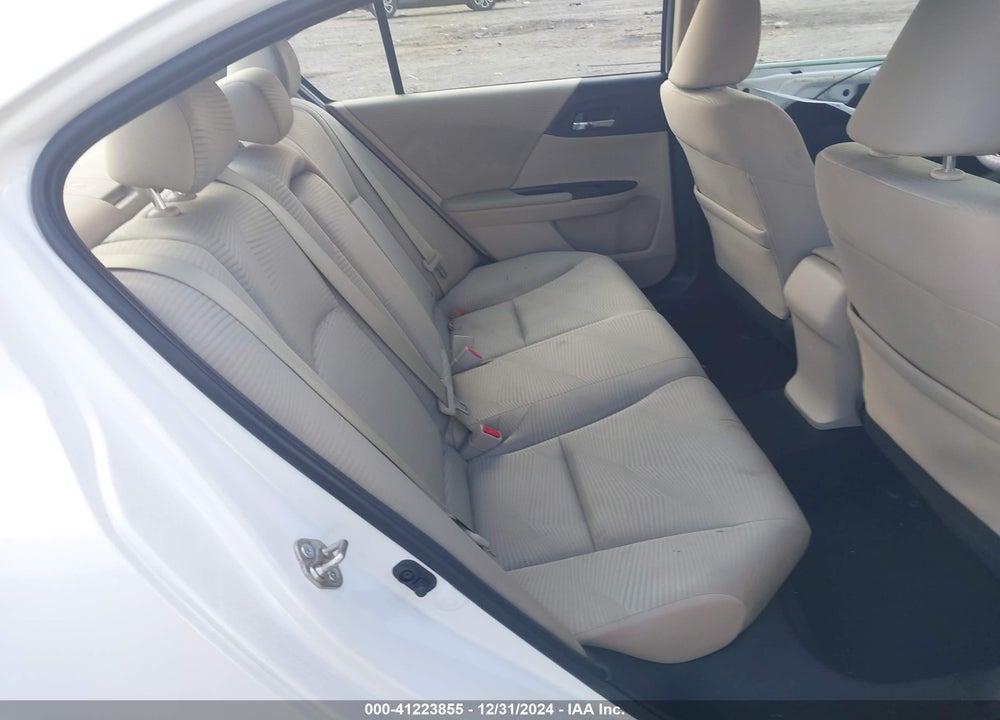 2016 HONDA ACCORD VIN: 1HGCR2F38GA169401