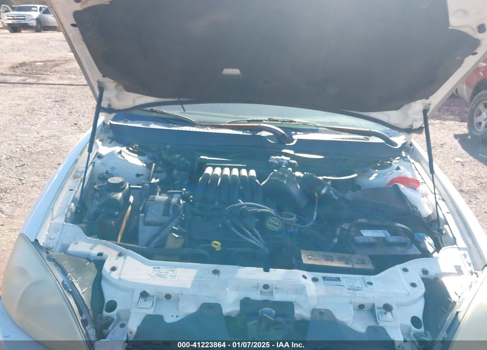 2001 FORD TAURUS LX VIN: 1FAFP52201A231368
