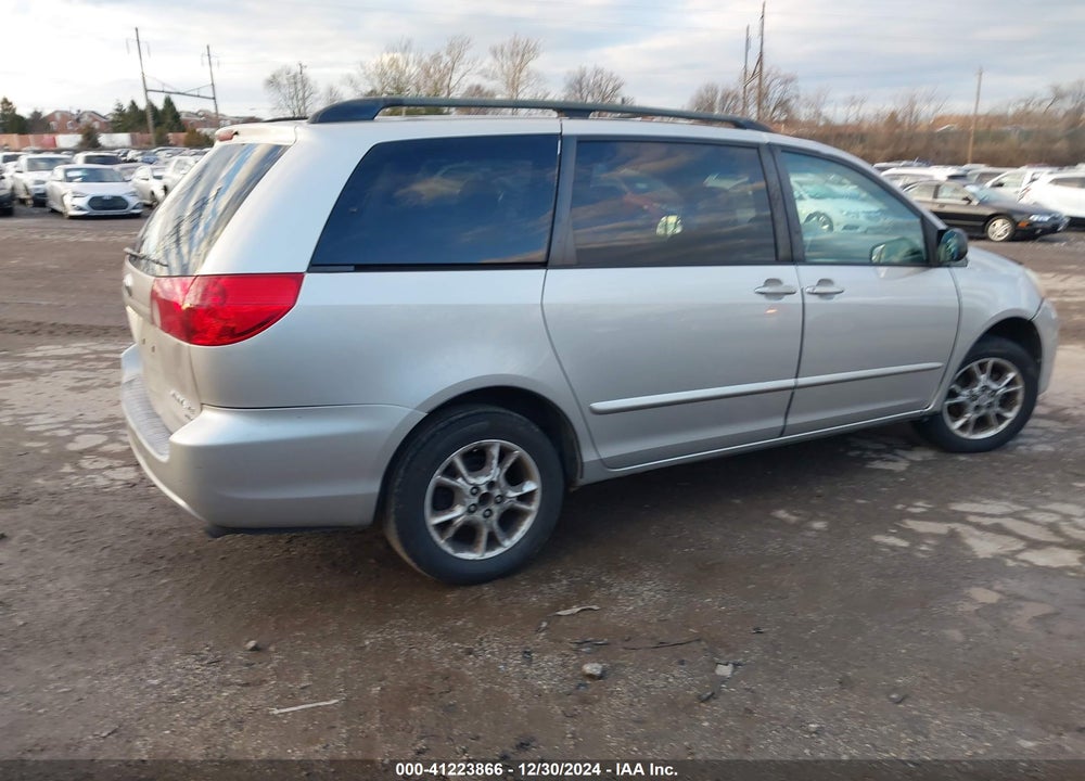 2006 TOYOTA SIENNA LE VIN: 5TDBA23C56S074771