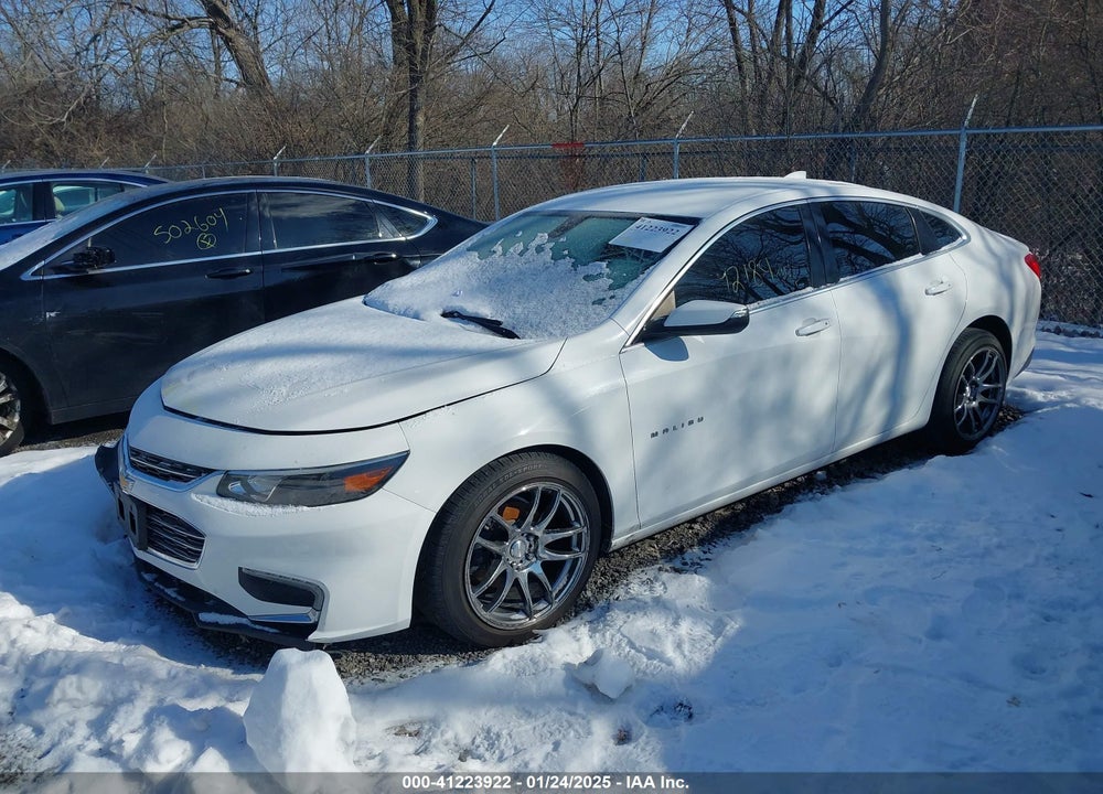 2018 CHEVROLET MALIBU LT VIN: 1G1ZD5ST8JF206769