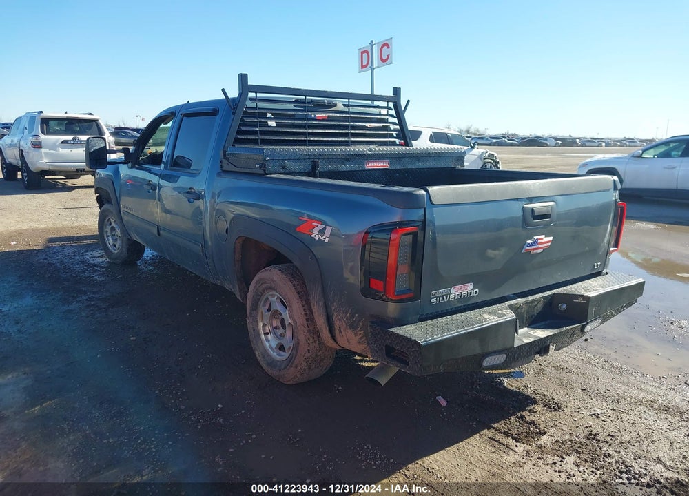 2009 CHEVROLET SILVERADO 1500 LT VIN: 3GCEK23309G101002
