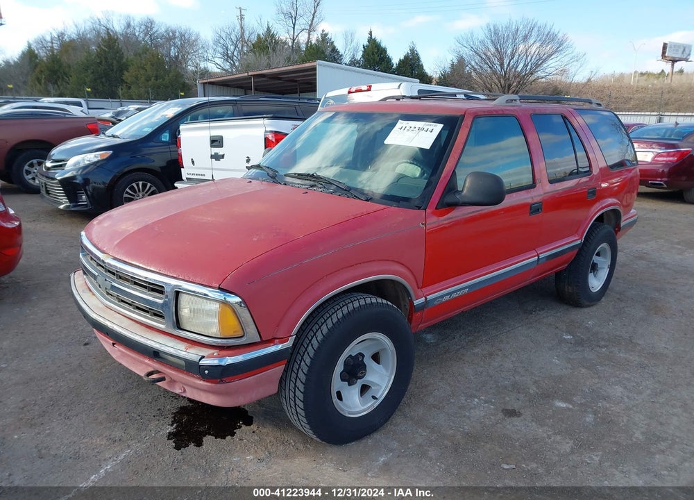 1995 CHEVROLET BLAZER VIN: 1GNDT13W8S2100778