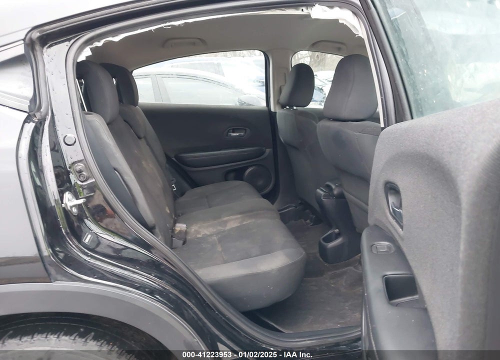 2019 HONDA HR-V LX VIN: 3CZRU6H39KG700220